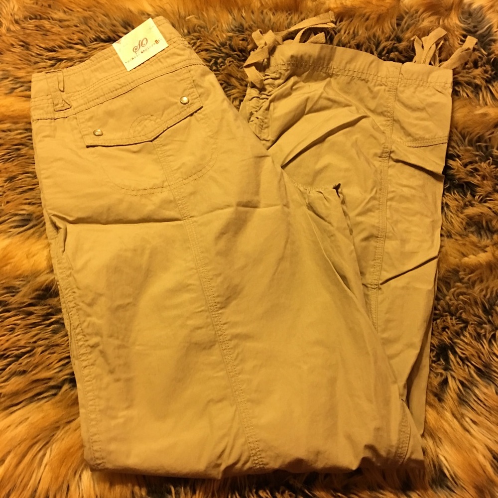 SO brand khakis lightweight drawstring NWT 15